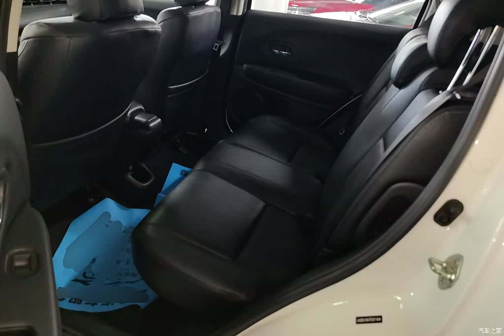 Honda Vezel, 2015 11