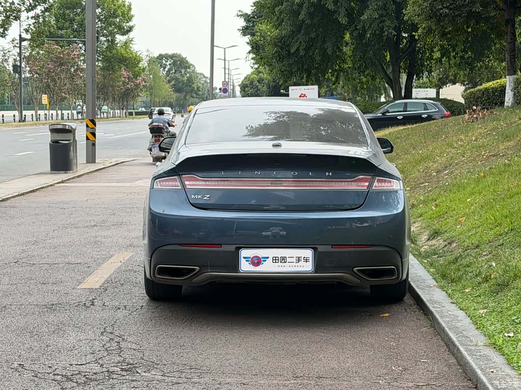 Lincoln MKZ, 2018 все фото