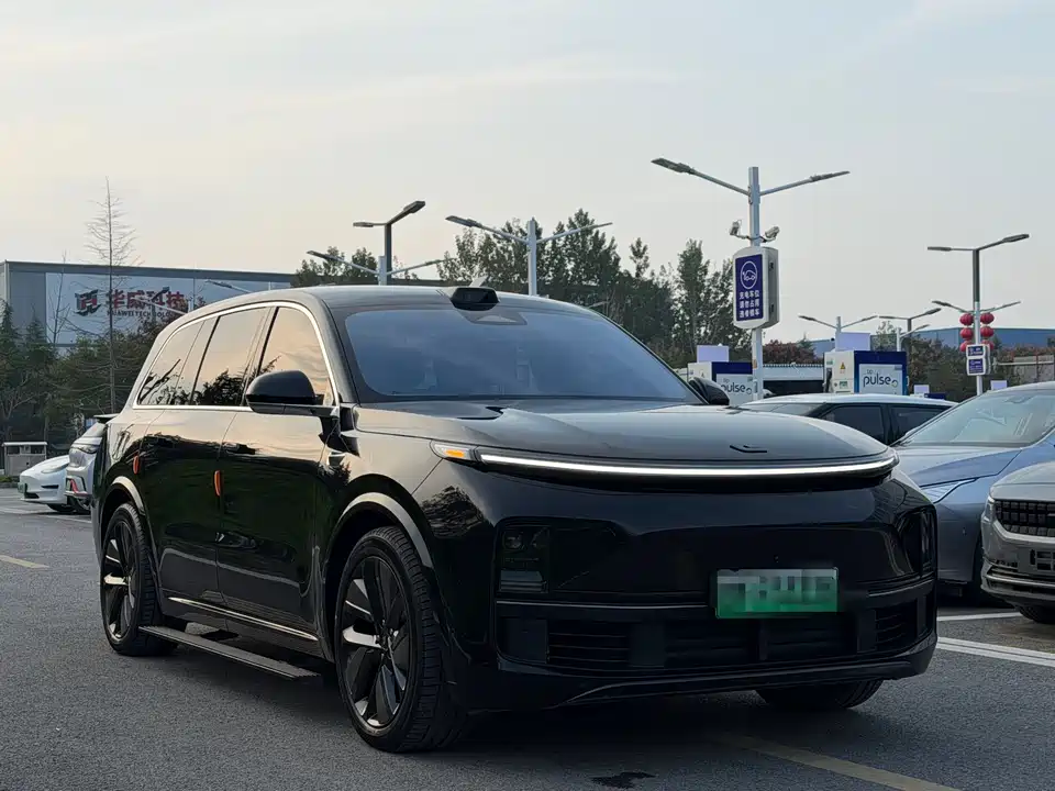 Li Auto Ideal L9