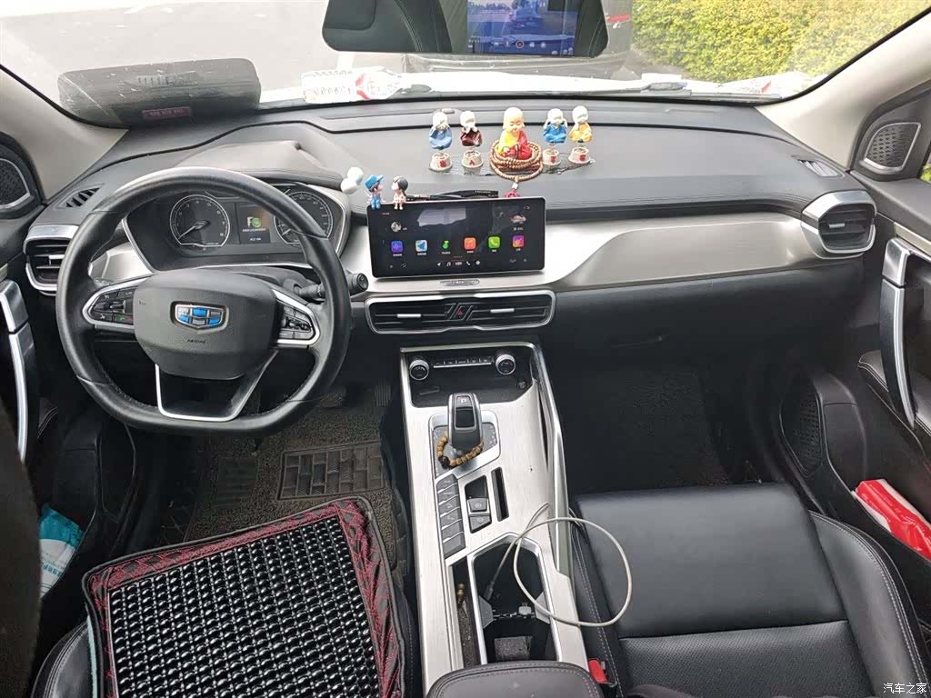 Geely Coolray, 2019 13