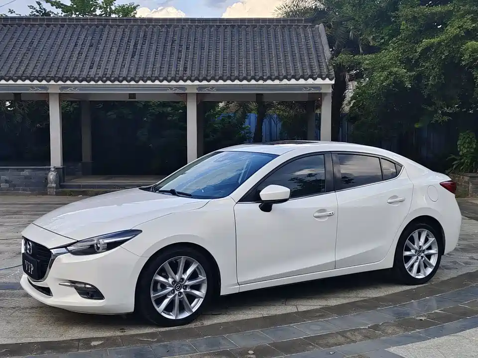 Mazda 3 Angkesaila