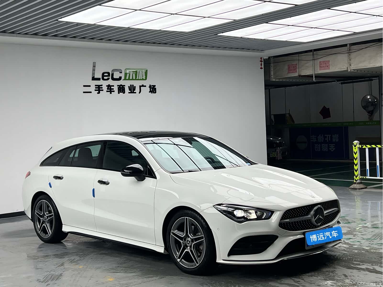 Mercedes-Benz CLA, 2022 2