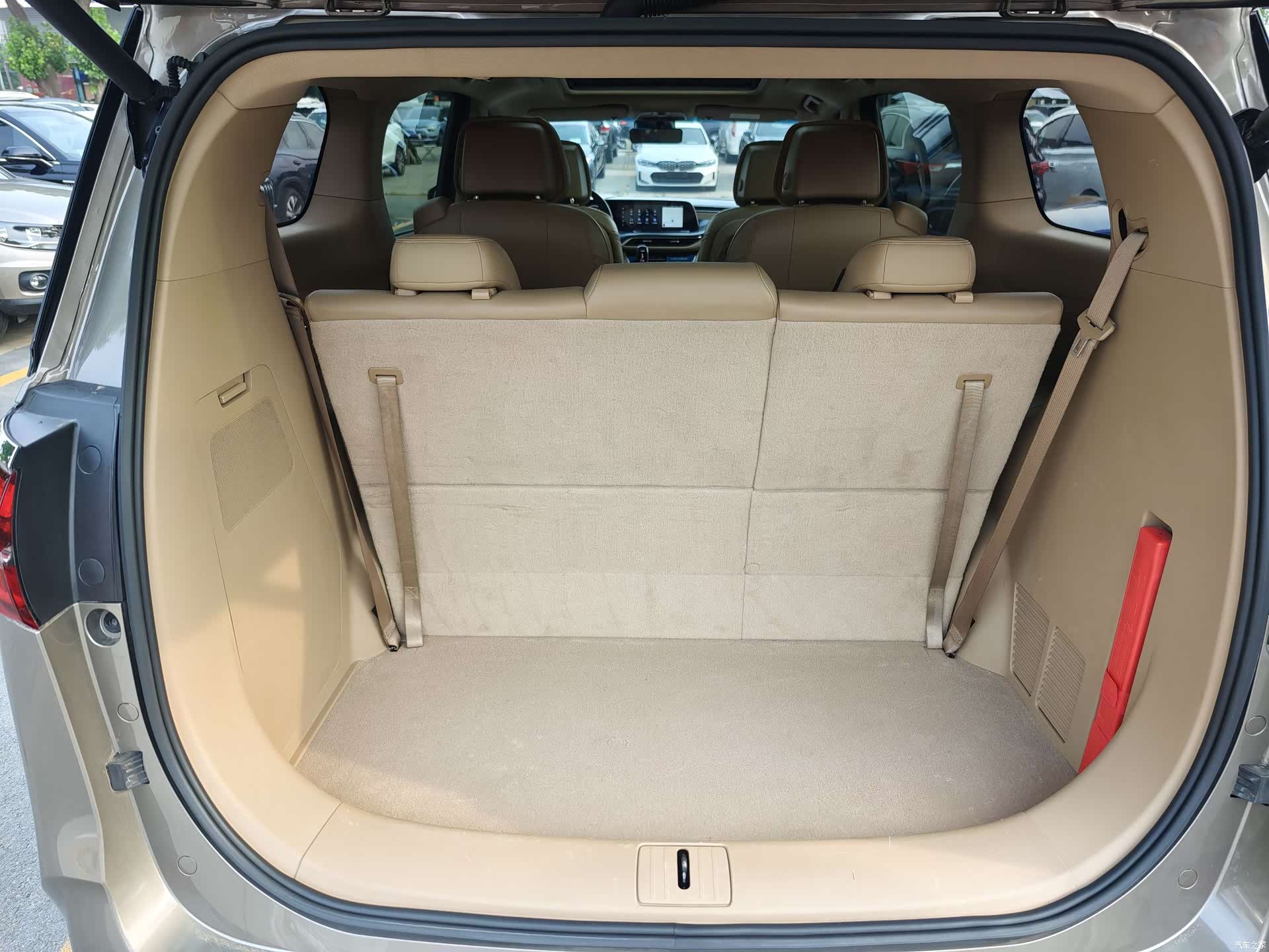 Buick GL8, 2020 12