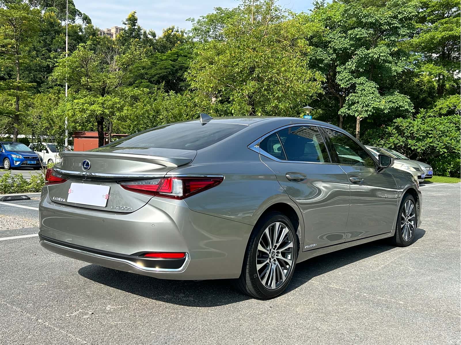 Lexus ES, 2021 24