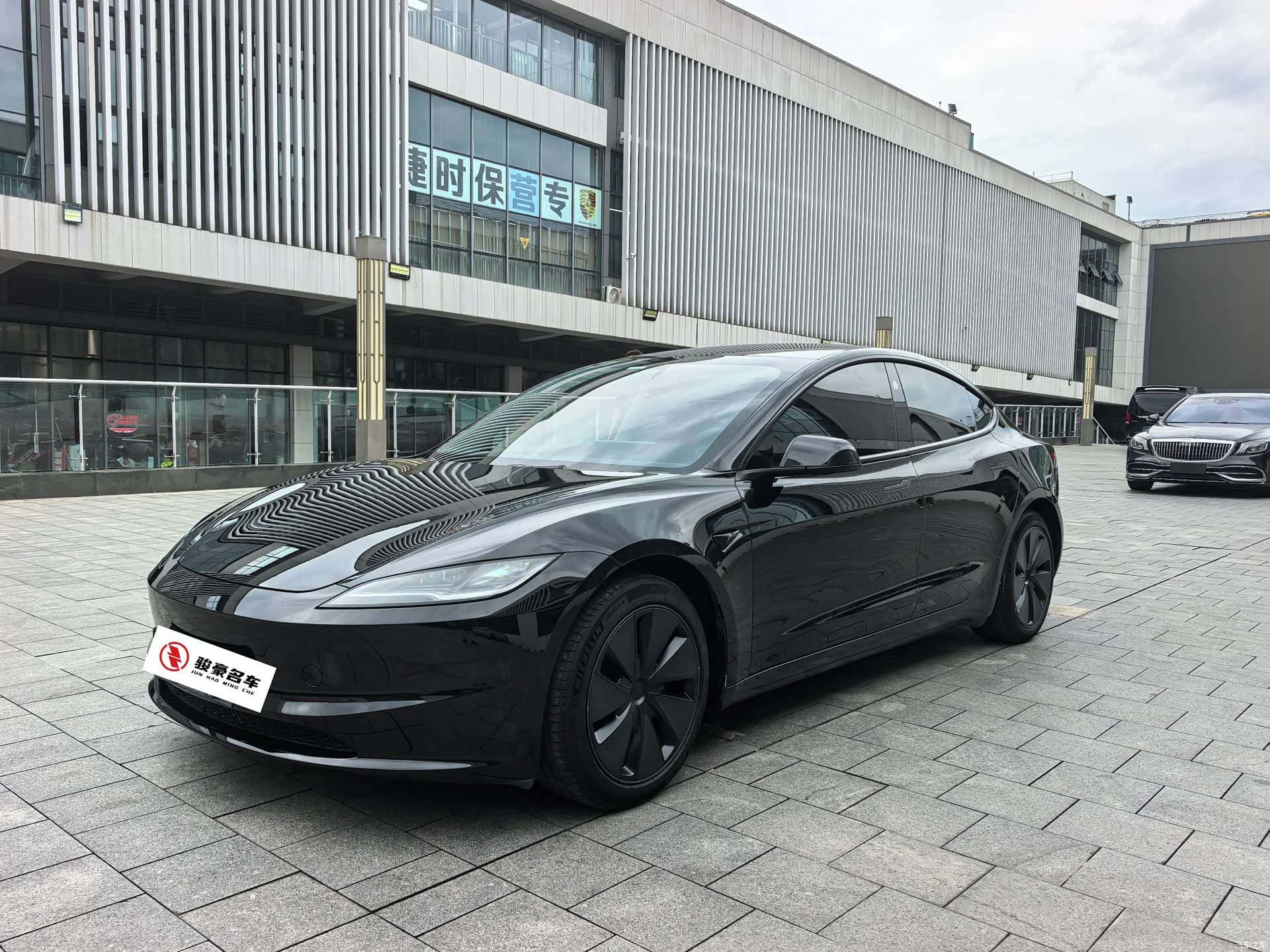 Tesla Model 3, 2024 1