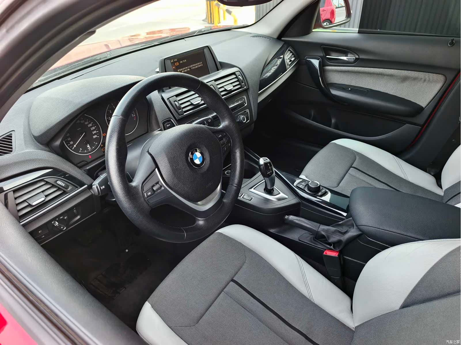 BMW 1 Series, 2012 10