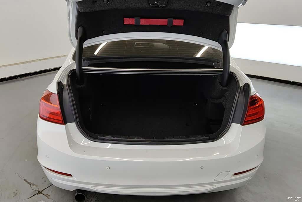 BMW 3 Series, 2013 4