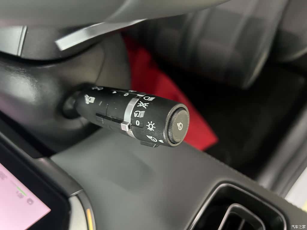 BYD Song, 2025 9