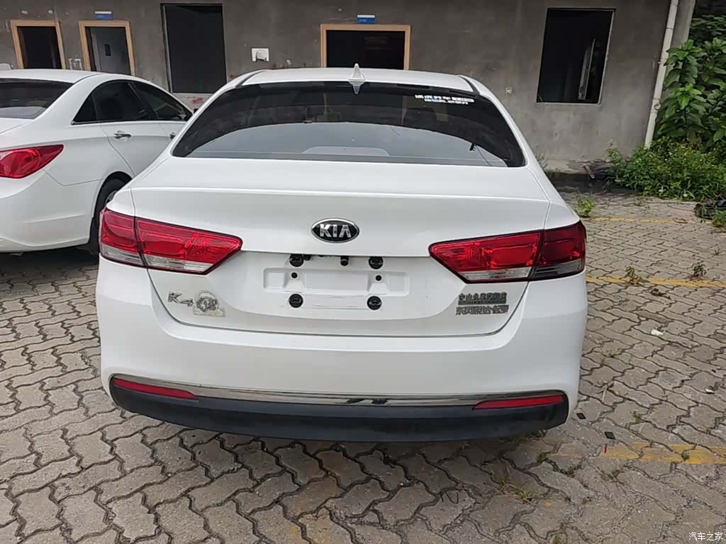 Kia K4, 2015 6