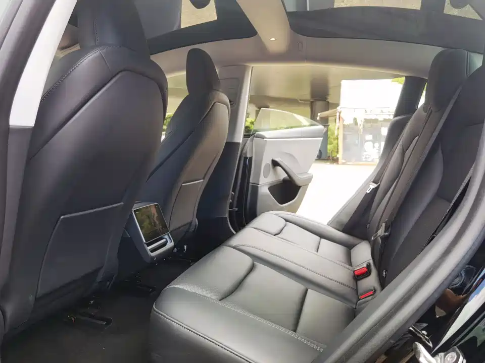 Tesla Model 3 Tesla Model 3