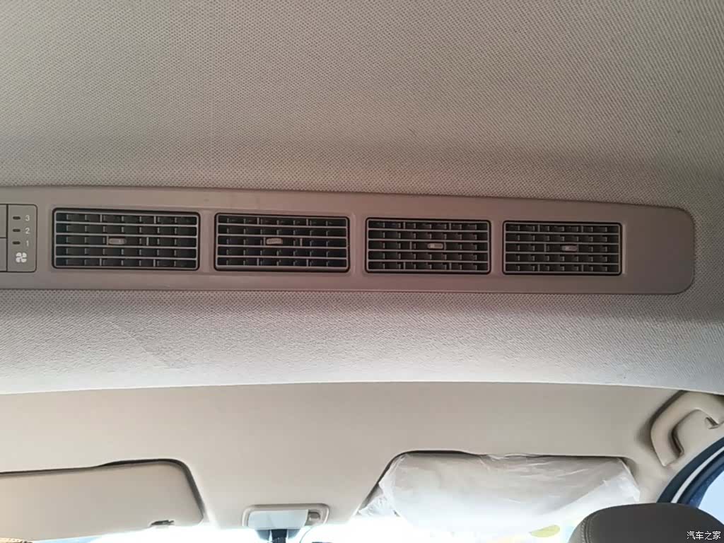Wuling Hongguang, 2024 18