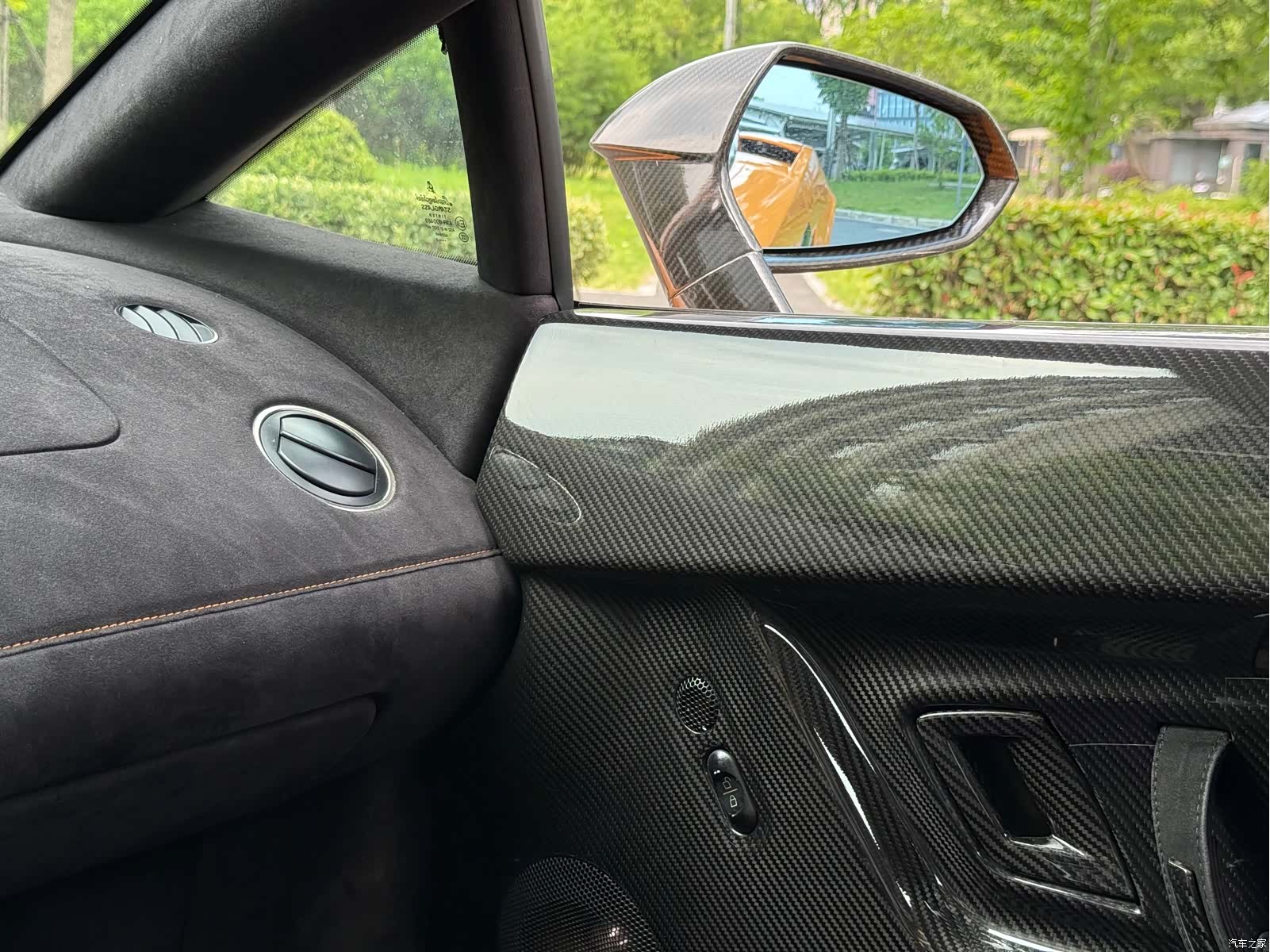 Lamborghini Gallardo, 2011 4