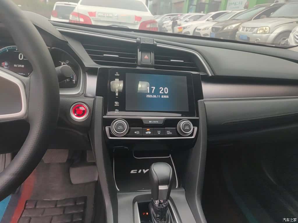 Honda Civic, 2018 13
