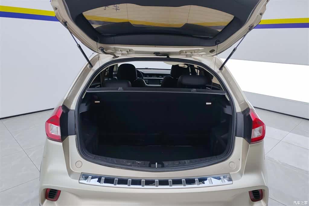 Geely X3, 2018 4