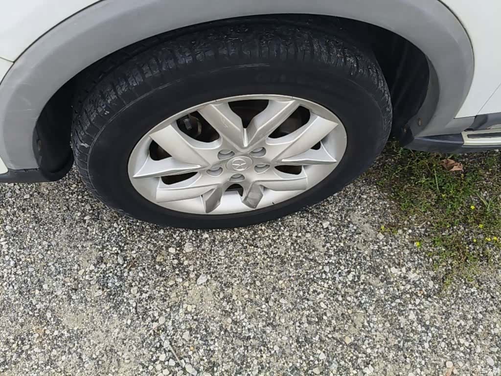 JAC S3, 2015 23