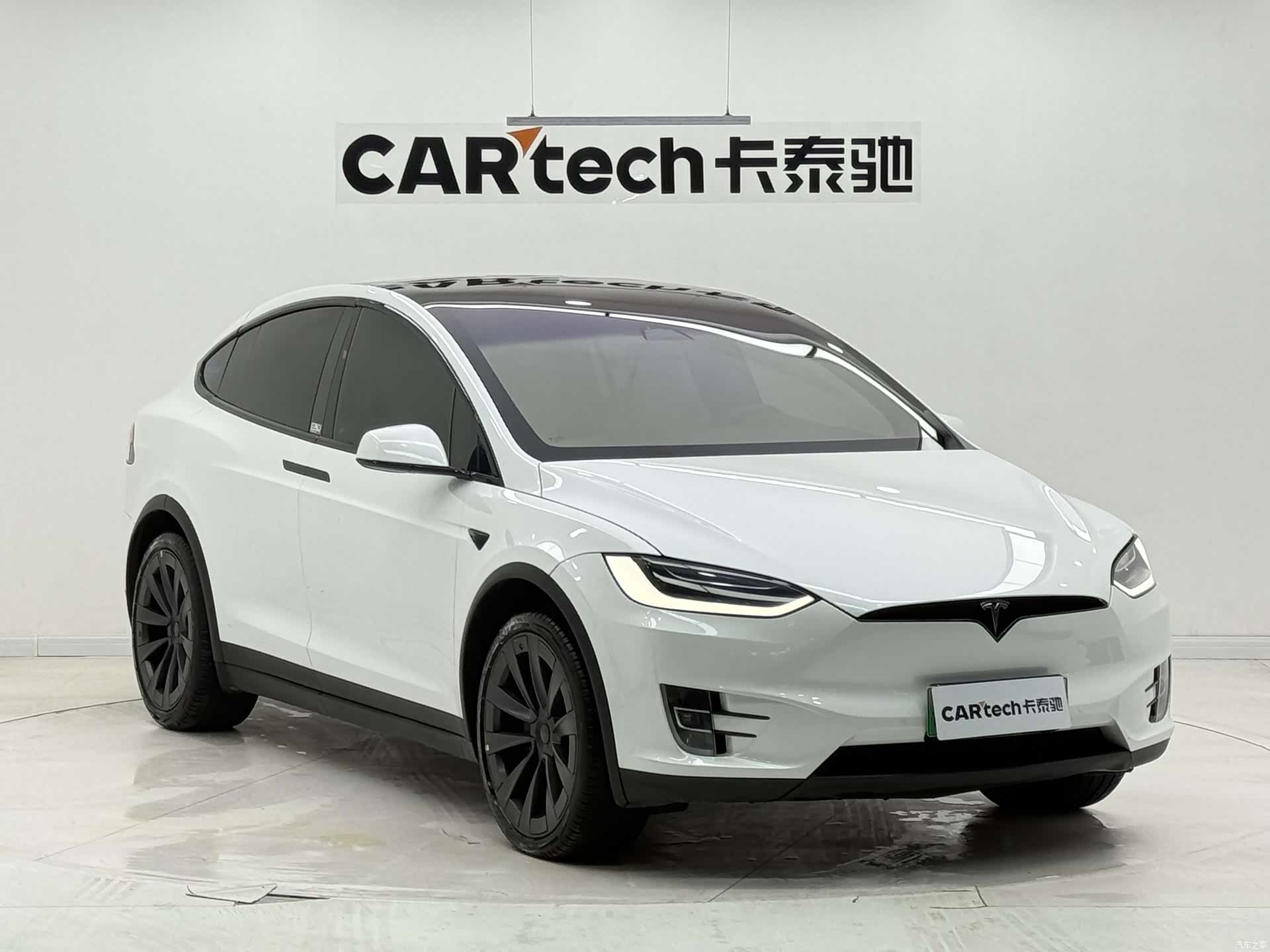 Tesla Model X, 2019 3