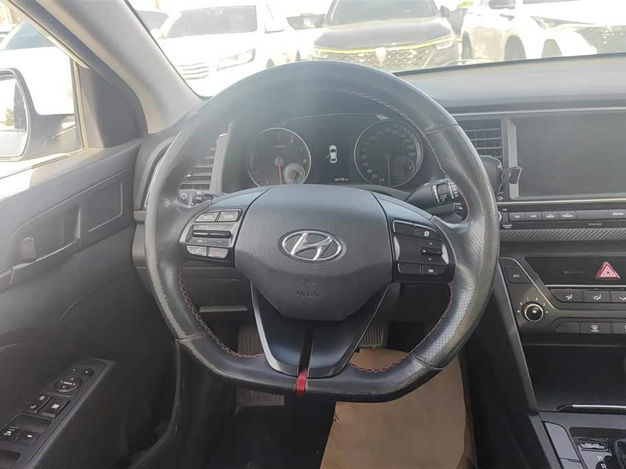 Hyundai Lead