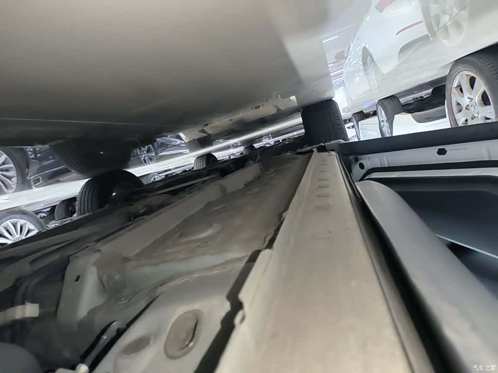 Toyota Frontlander, 2023 22