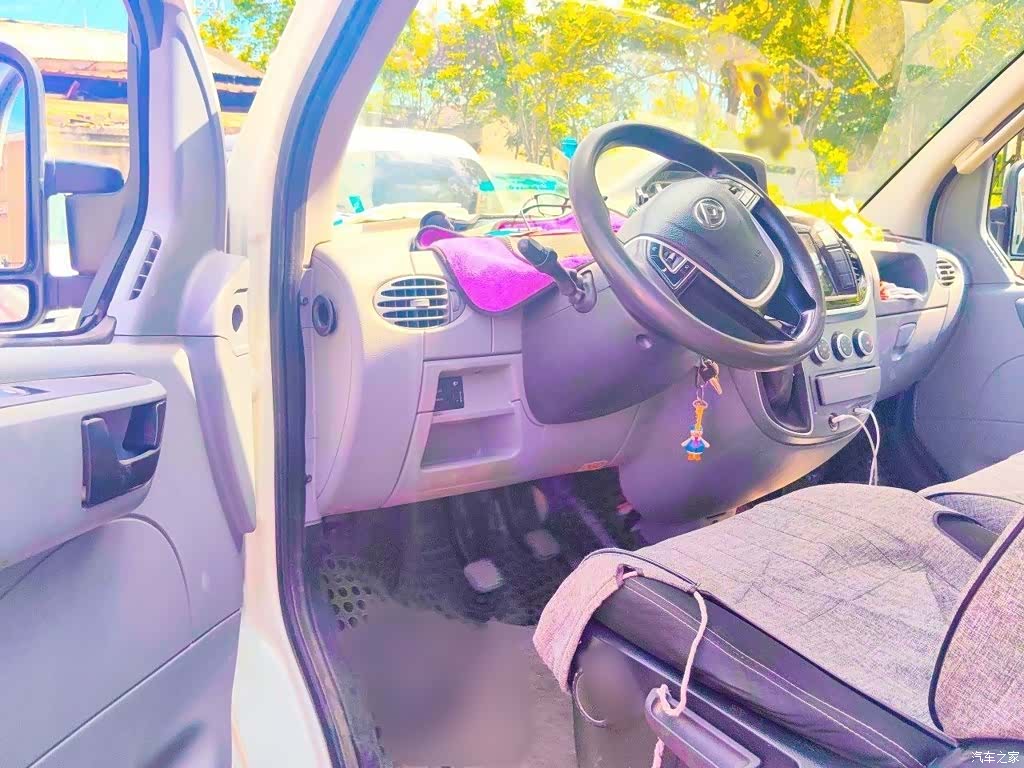 Maxus V80, 2022 14