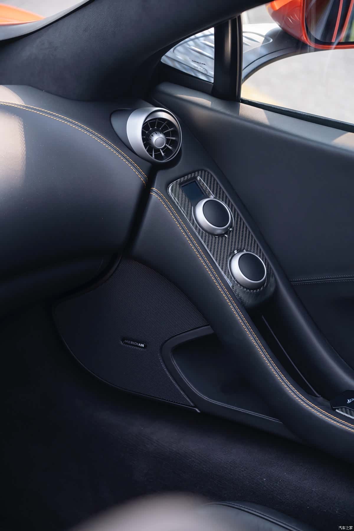 McLaren 12C, 2014 18