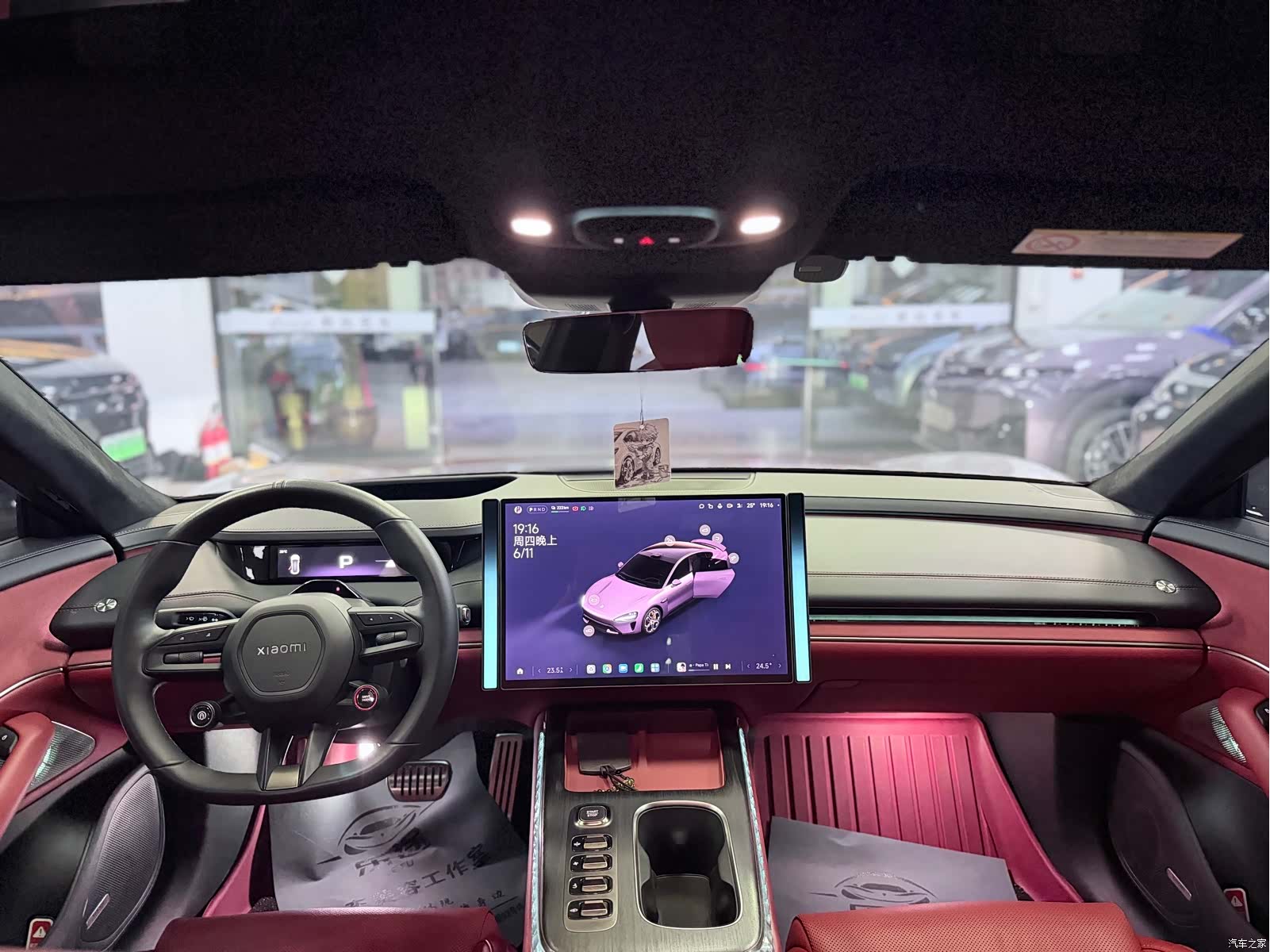 Xiaomi SU7, 2024 10