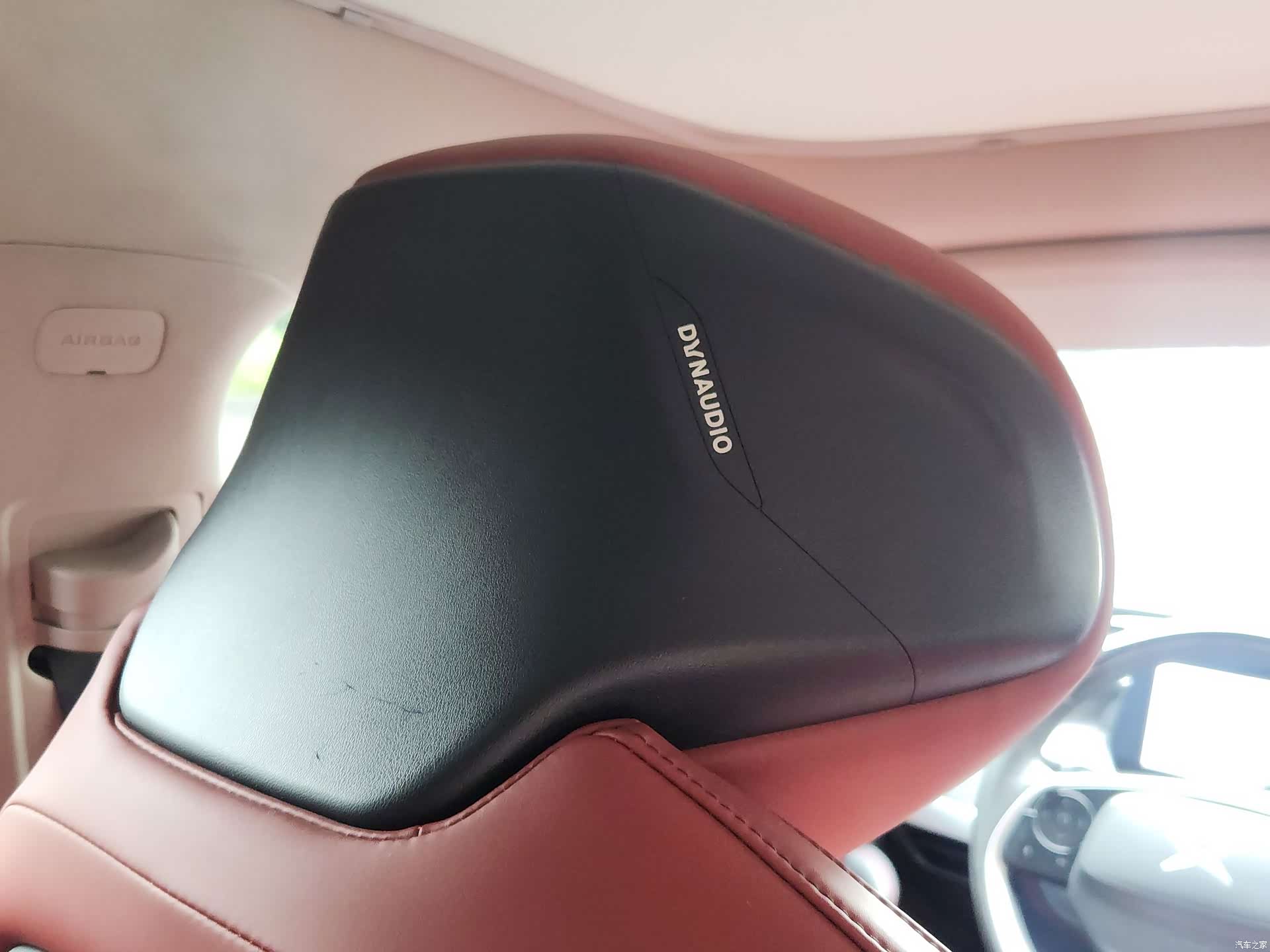 Xpeng P7, 2020 15