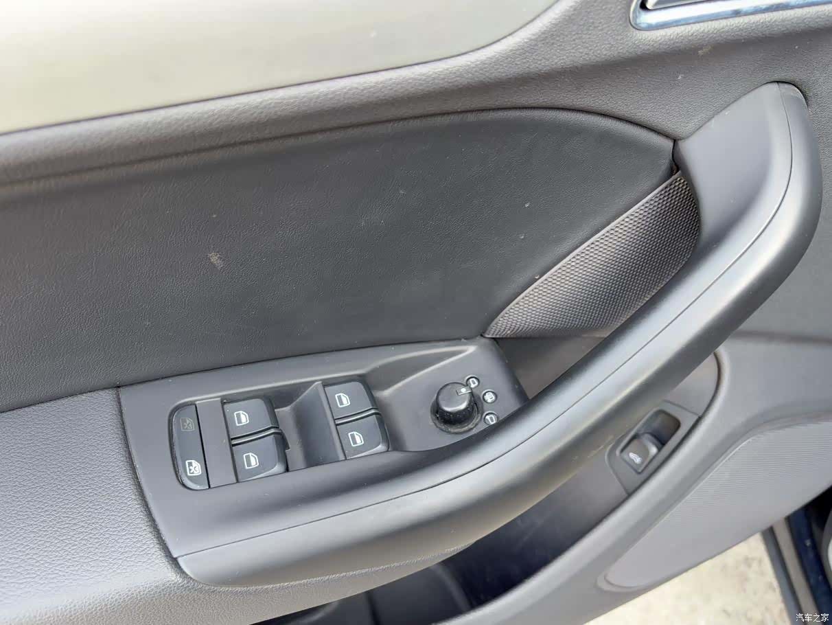 Audi Q3, 2017 2