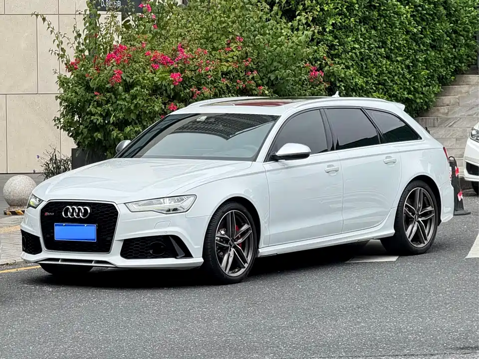 Audi RS 6