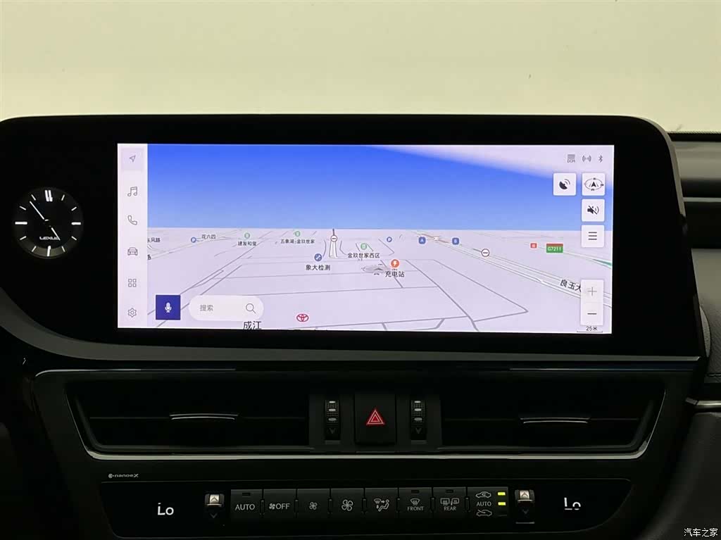 Lexus ES, 2024 13