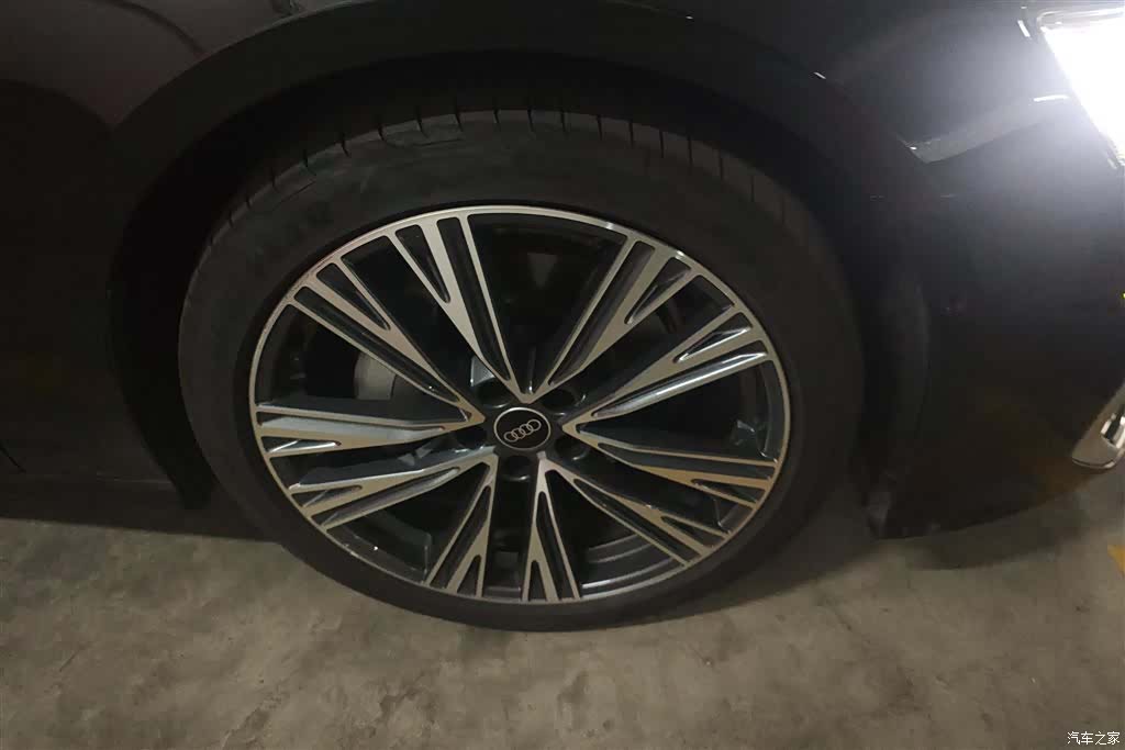 Audi A6L, 2025 6