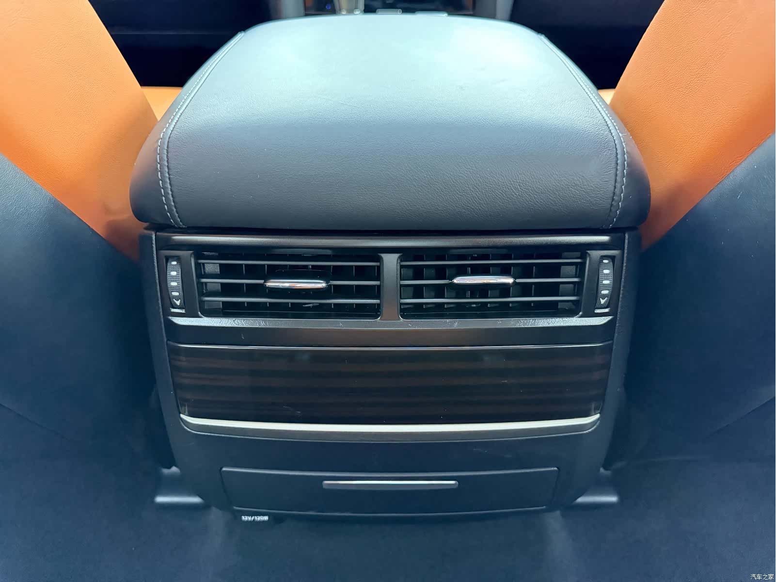 Lexus LX, 2019 21