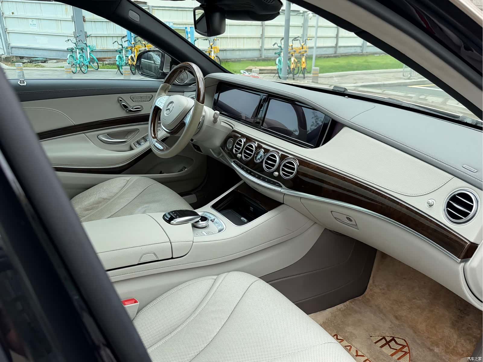 Maybach S-Class, 2015 6
