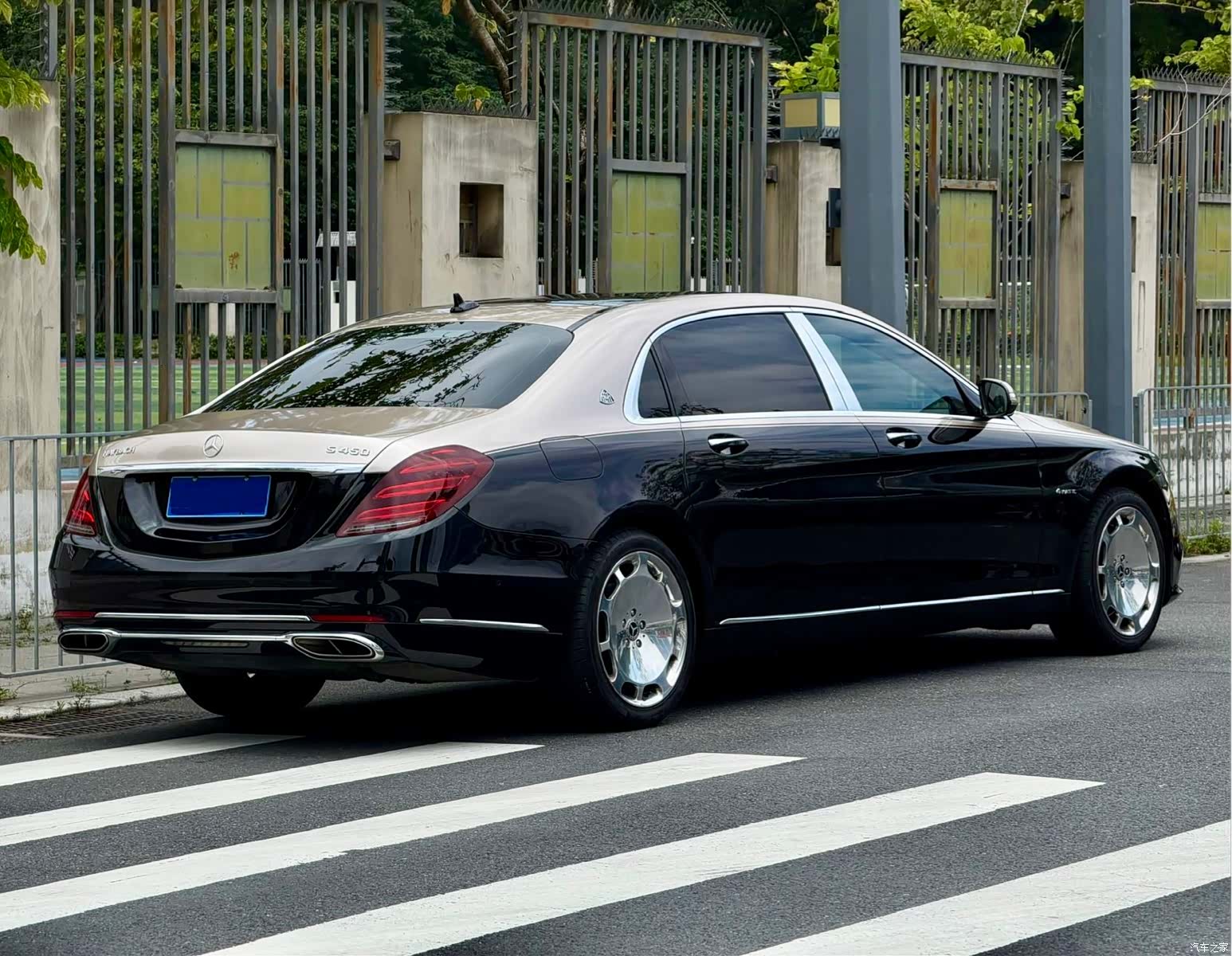 Maybach S-Class, 2015 9