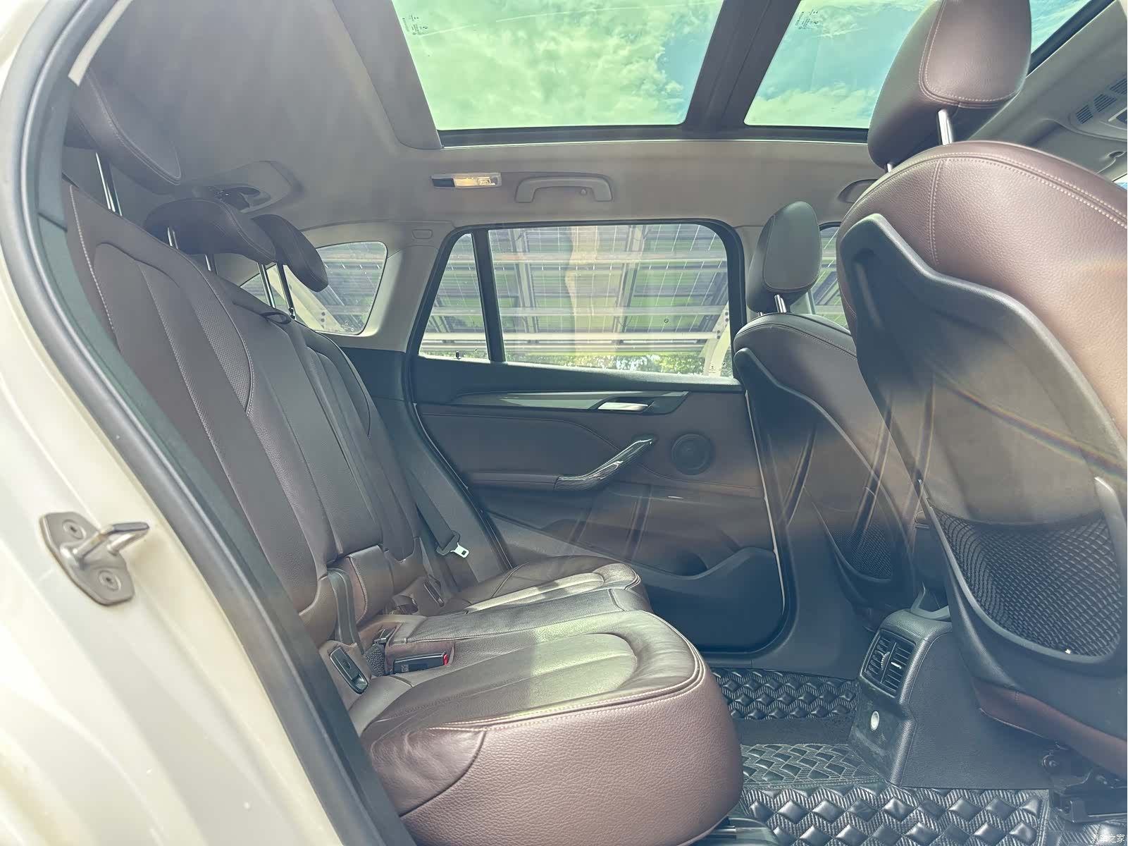 BMW X1, 2018 12