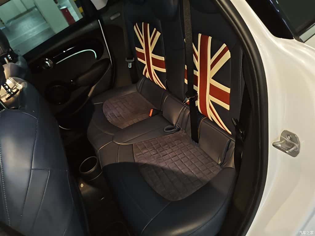 Mini Cooper, 2023 17