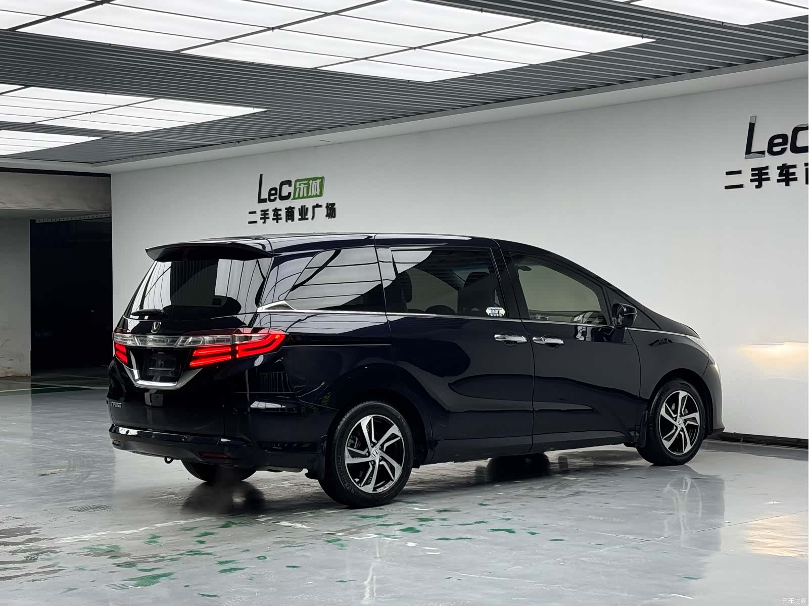 Honda Odyssey, 2016 все фото