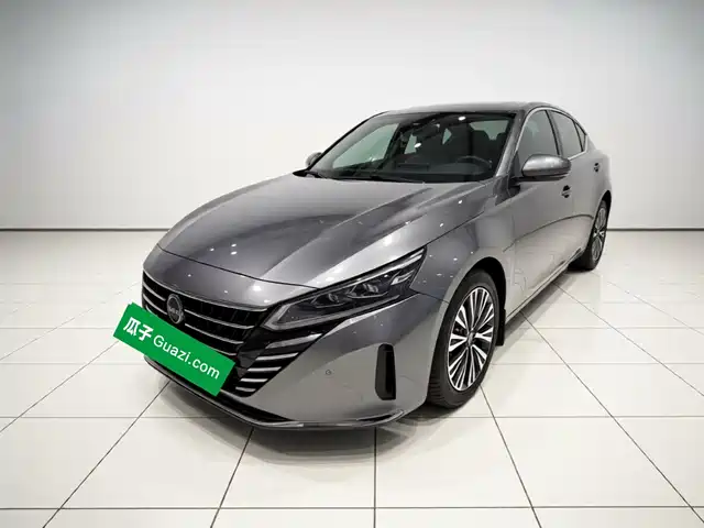 Nissan Altima 2023 — купить из Китая под заказ