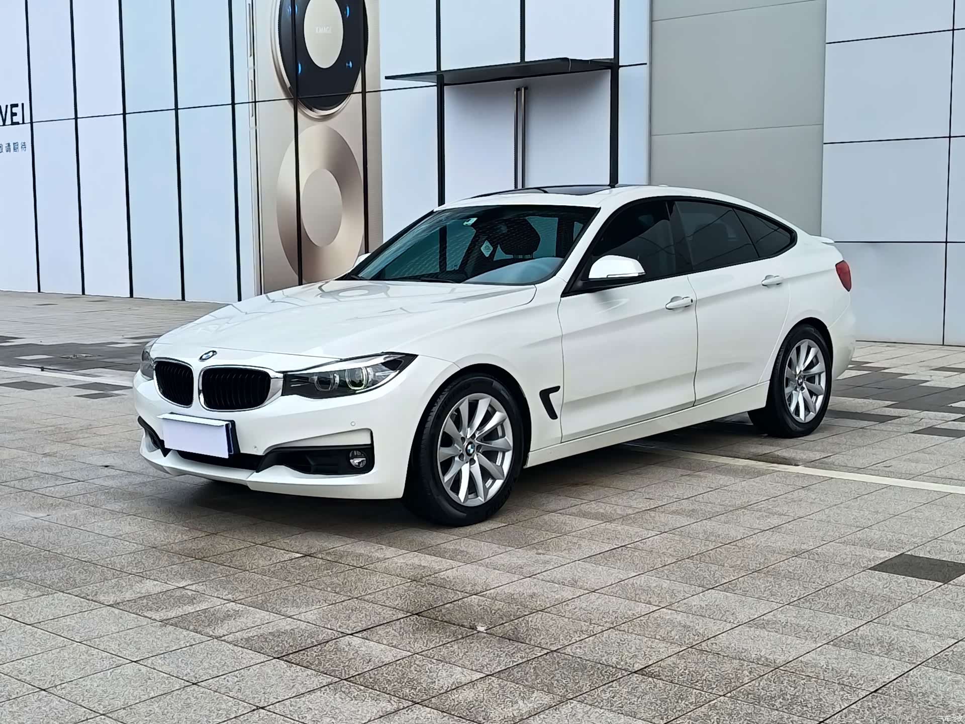 BMW 3 Series, 2017 1