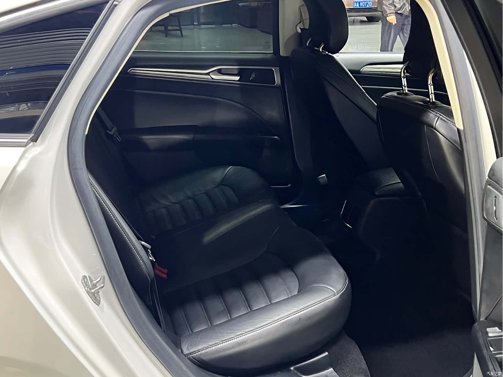 Ford Mondeo, 2017 10