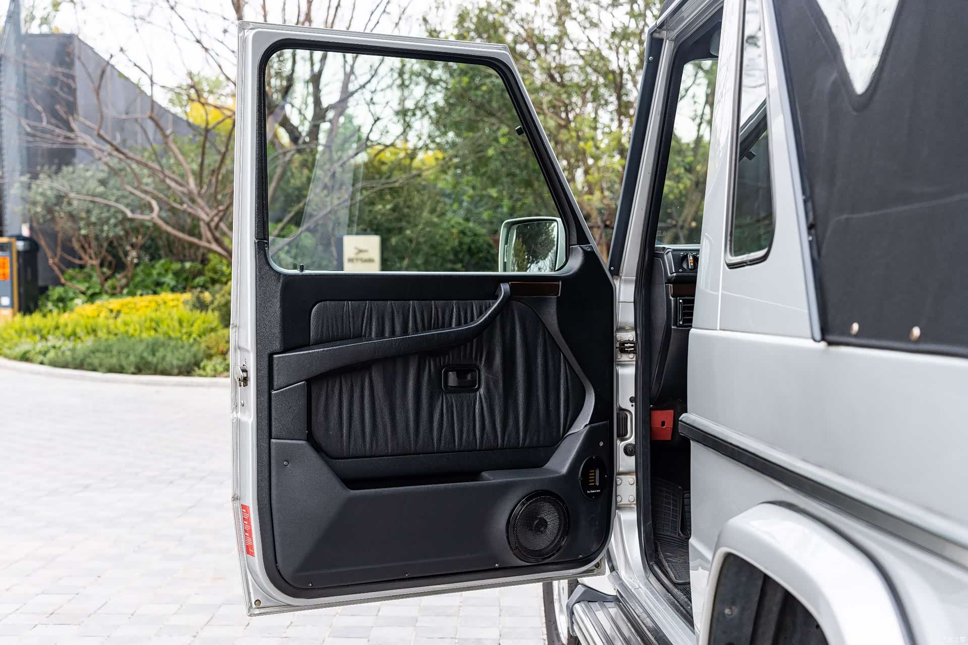 Mercedes-Benz G-Class, 1999 26
