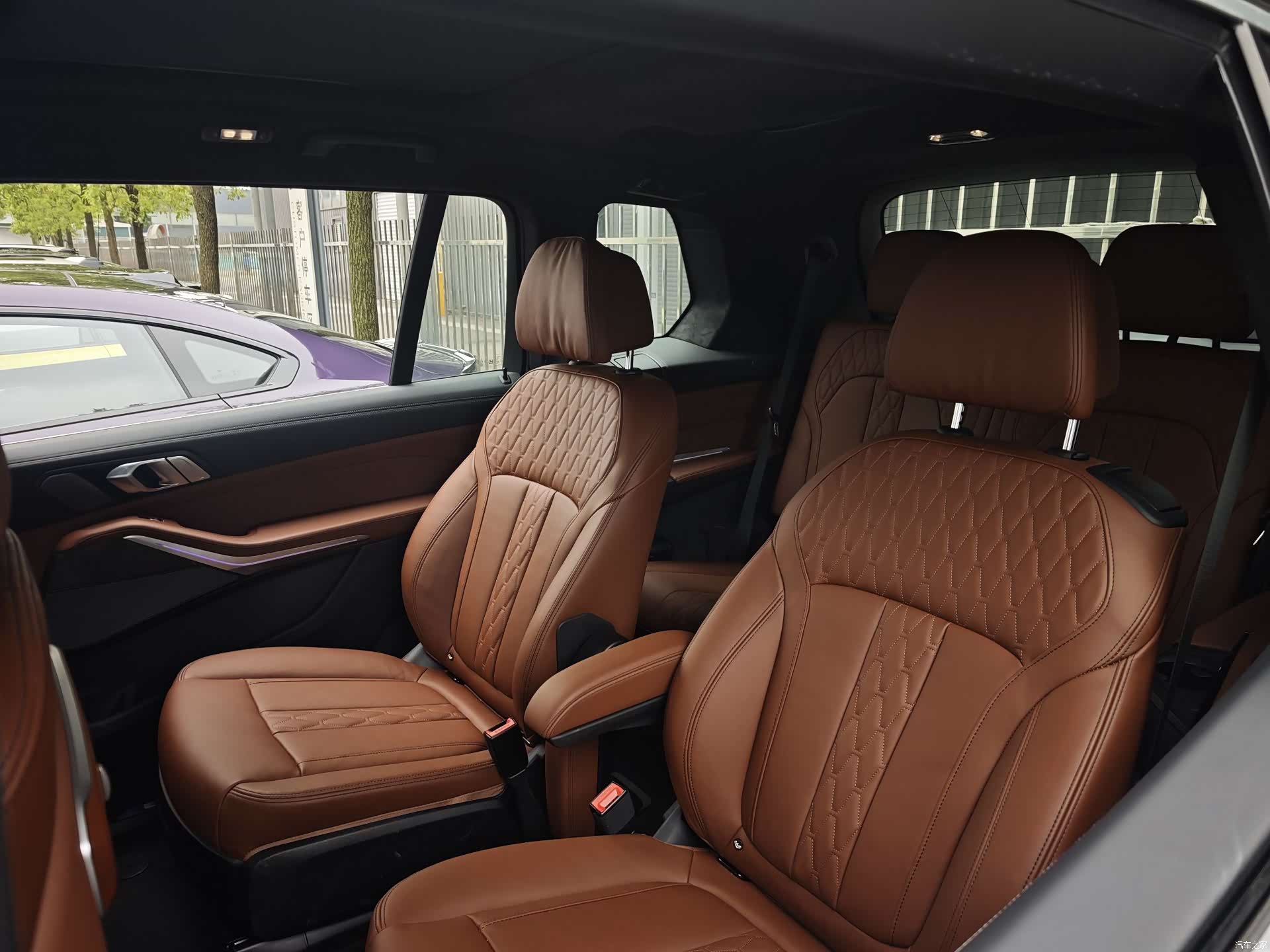 BMW X7, 2025 13