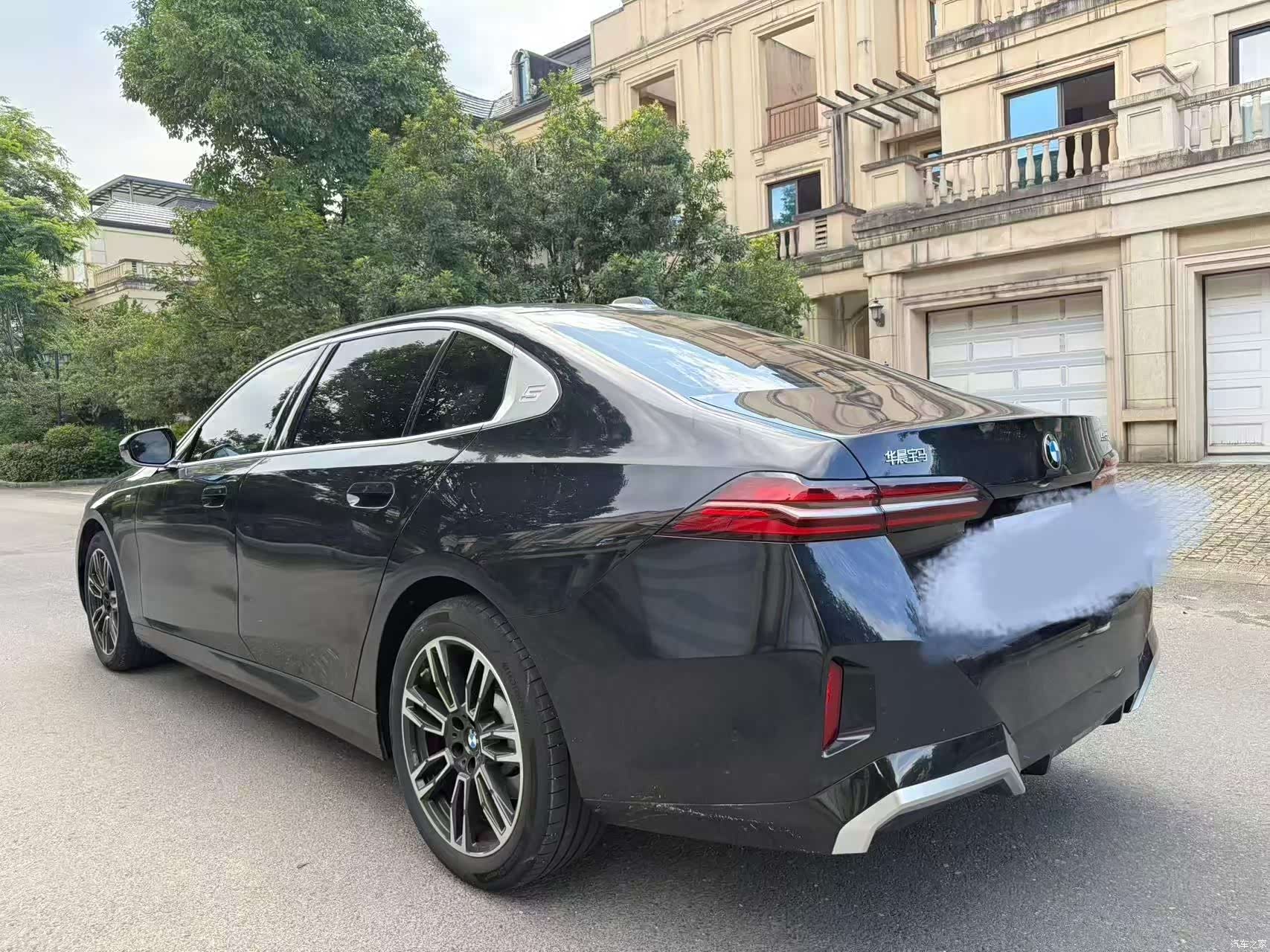 BMW 5 Series, 2024 все фото