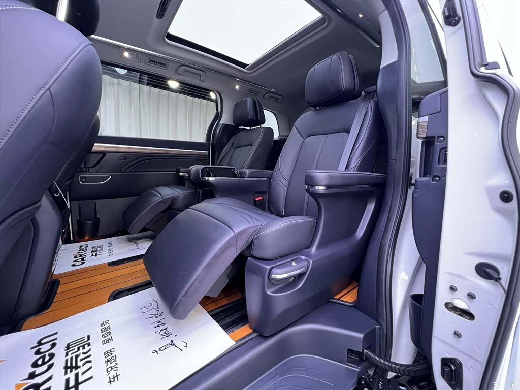 Trumpchi M8, 2021 9