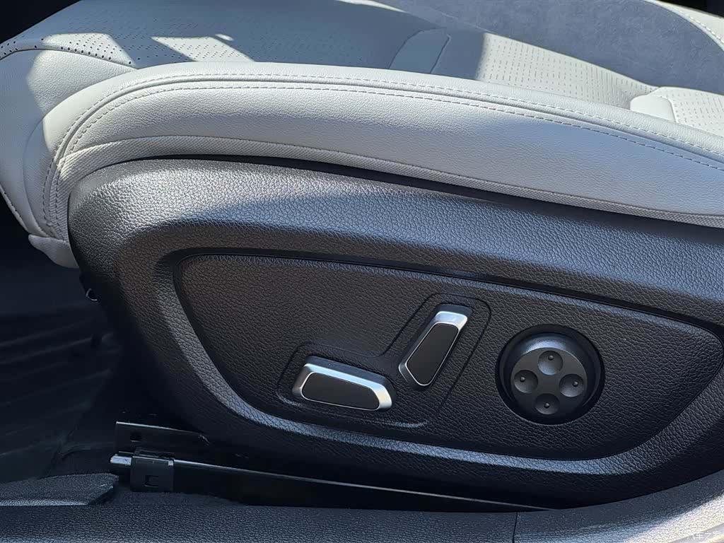 Geely Preface, 2021 7