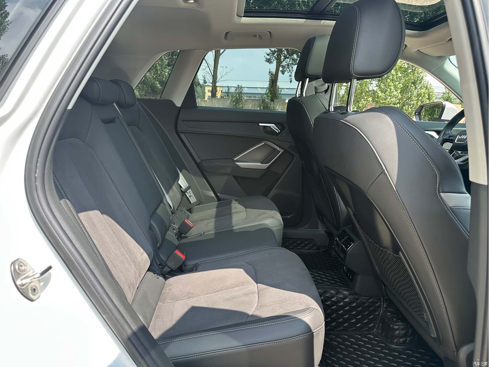 Audi Q3, 2023 15