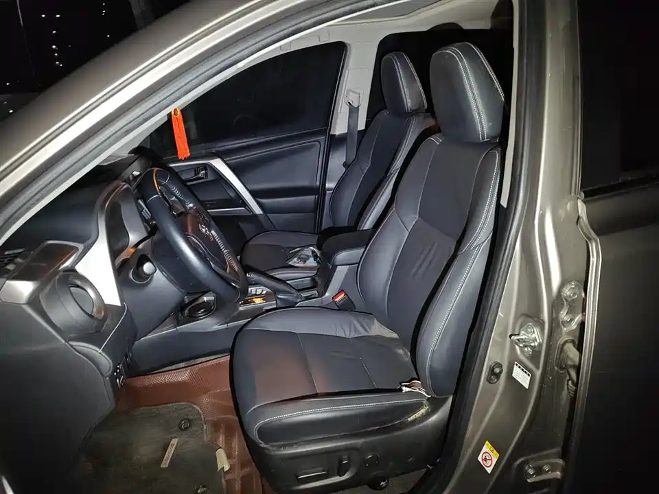 Toyota RAV4 Rongfang