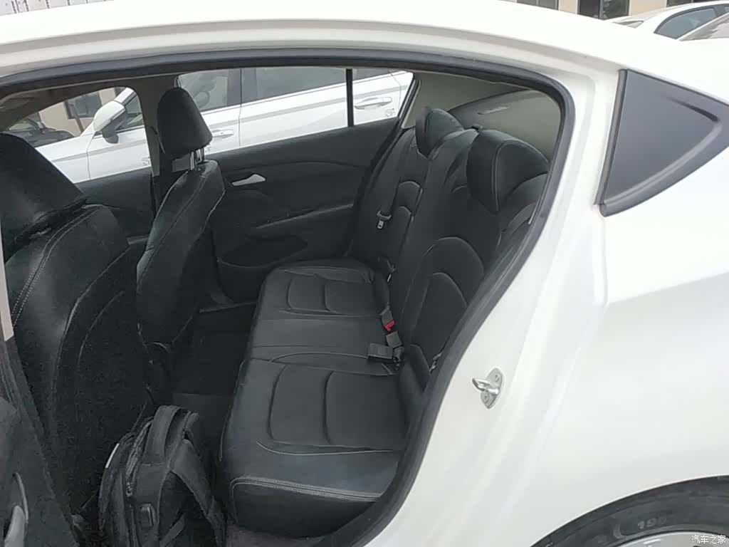 Chevrolet 320, 2019 17