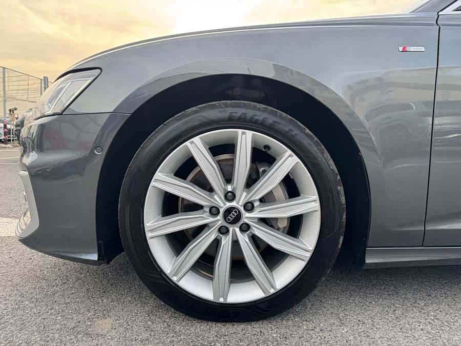 Audi A6L 2023, фото 9