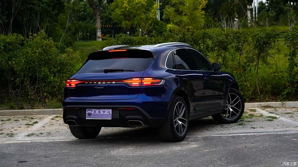 Porsche Macan, 2022 все фото
