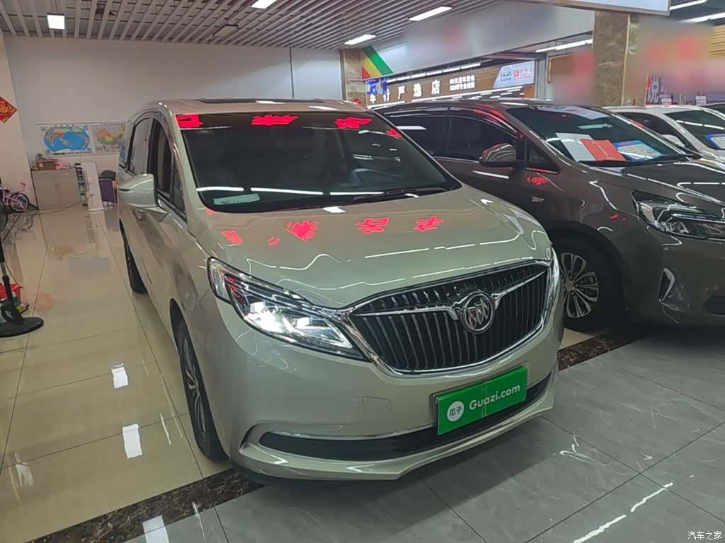 Buick GL8, 2017 4